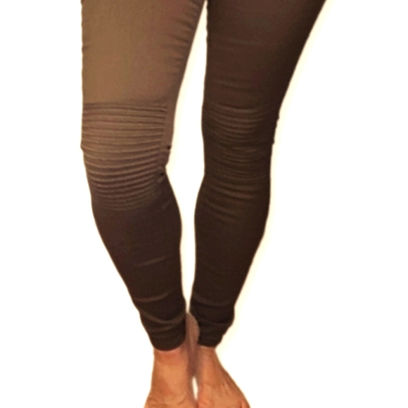 ZARA Basic Mid-Rise Denim Stretch Pants - Picture 4 of 9